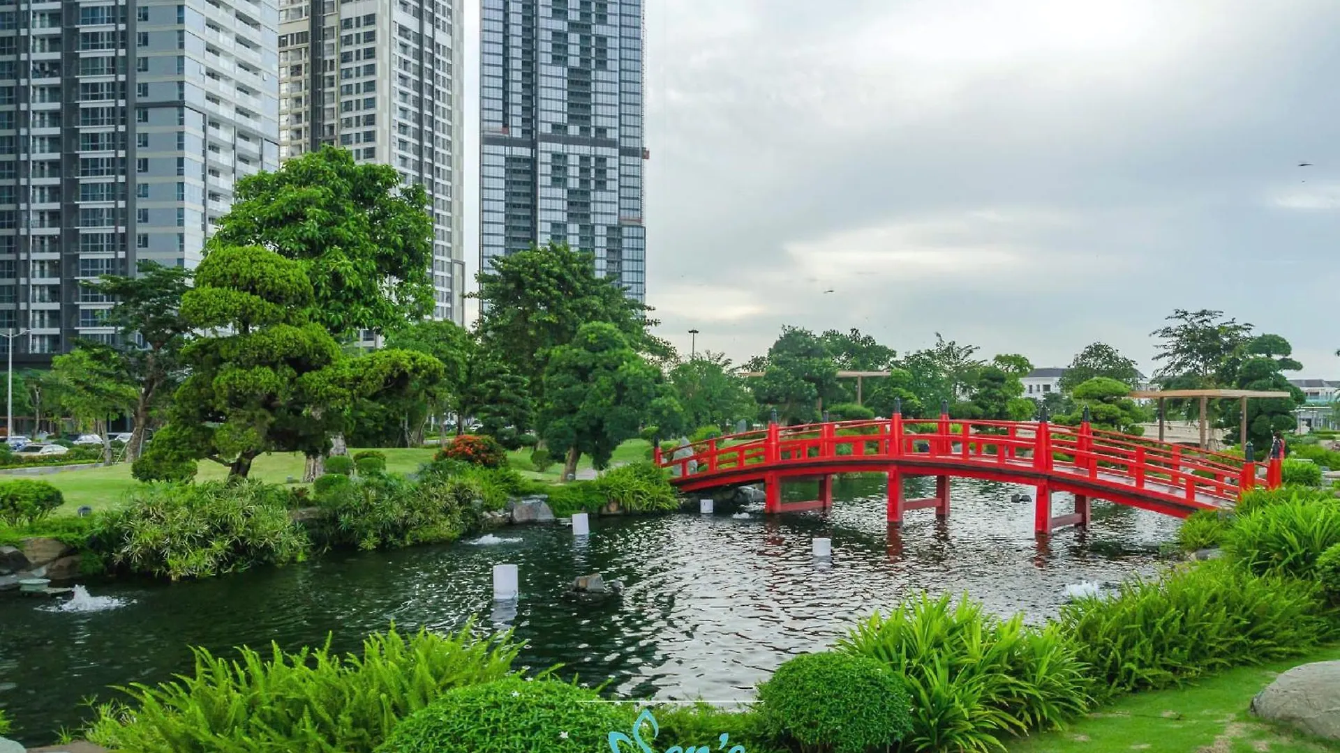 Luxuria Central Residences ホーチミン市 アパート
