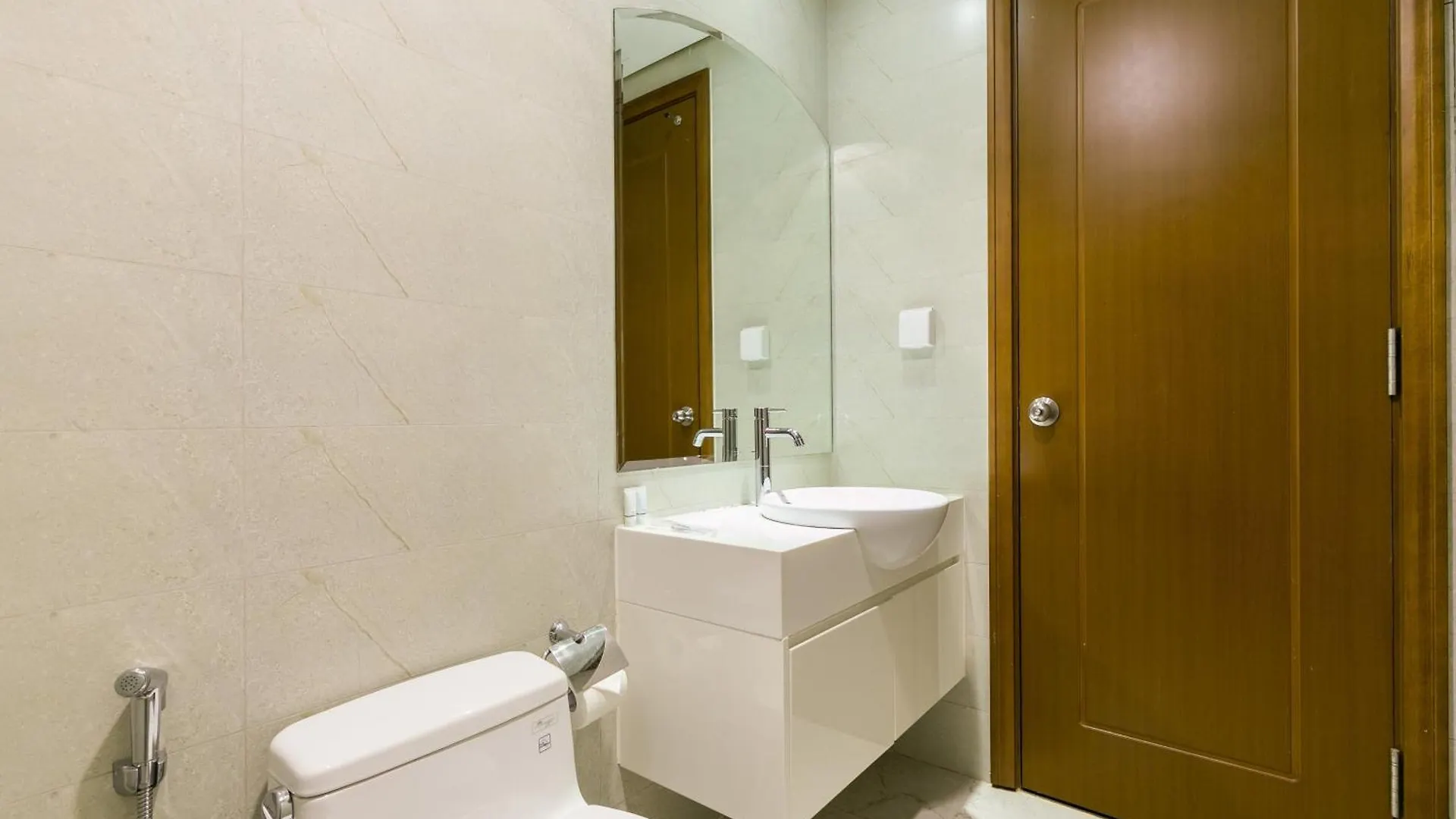Luxuria Central Residences Ho Chi Minh City 0*,