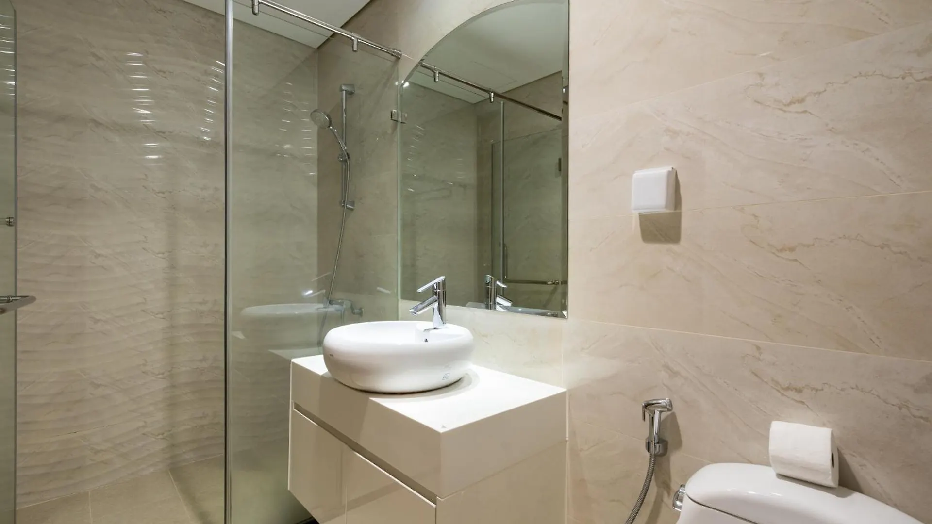 Luxuria Central Residences Ho Chi Minh City Apartment