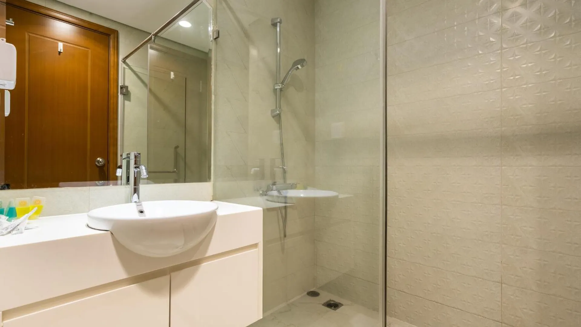 Apartment Luxuria Central Residences Ho Chi Minh City Vietnam