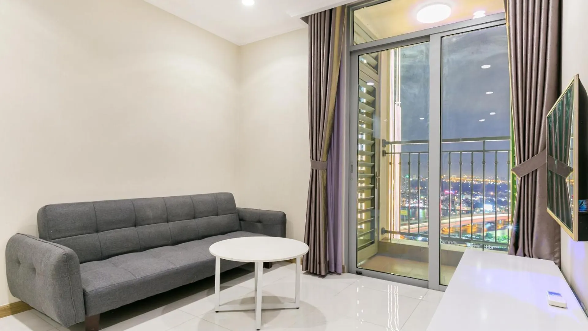 Luxuria Central Residences Ho Chi Minh City Apartment
